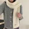 En stock al por mayor del fabricante: bufanda de punto trenzado para mujer de invierno con mezcla de lana, color liso, engrosada, versátil, estilo coreano