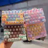 Teclado antiestresse 26 teclas pingente de chaveiro de brinquedo, estação extra grande para alívio do humor, teclado para apertar e brincar atacado