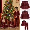 El Fabricante se Especializa en Suministrar Modelos Más Vendidos Transfronterizos de Conjuntos de Pijamas Familiares para el Hogar Estilo Navidad a Cuadros Simples y de Gama Alta