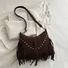 Bolso Cruzado con Borlas de Moda Nuevo Estilo Bohemio de Nicho Versátil Vintage Elegante Personalizado con Tachuelas Bolso de Hombro