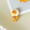 Acessórios de Resina DIY Desenho Animado Joias Cartão Médio Pato Bebê Cola de Chantilly Grampo de Cabelo Feito à Mão Capa de Celular Fivelas de Sapato Acessórios