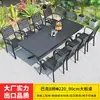 Fábrica de Foshan Pátio Externo Mesa de Jantar de Madeira Anticorrosiva e Combinação de Cadeiras Mobiliário para Pousada Hotel Jardim Madeira Plástica Mesa e Cadeiras Externas