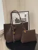 Bolsos Transfronterizos para Mujer Nicho Retro Viajero Portátil Bolso para Suegra 2025 Nuevo Bolso Tote Casual de Hombro de Gran Capacidad