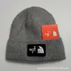Chapéu de Veludo Transfronteiriço Chapéu de Inverno Masculino Marca Tendência Chapéu de Tricô Quente Espessado Versátil à Prova de Frio Proteção de Orelha Chapéu de Lã Chapéu para Frio