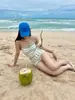 Conjunto de Shorts com Suspensório Listrado Estilo Hot Girl, Malha Pura Lust Estilo Roupa de Férias para Praia Maiô Duas Peças