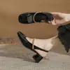 Sapatos de Salto Alto Jingang My4529 com Bico Fechado e Costas Abertas para Mulheres Temporada Primavera e Outono 2026 Salto Bloco Couro Envernizado Versátil Sexy Sapatos de Salto Único para Mulheres
