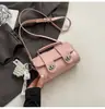 Bolso de Moda Tendencia para Mujer 2026 Bolso Cruzado de Moda con Diseño Único y Estilo Versátil para Ventas Transfronterizas
