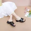 Sandalias de PVC Transpirables con Cuña Gruesa para Mujer, Sandalias de Moda y Elegantes para Interior y Exterior, Chanclas sin Cierre para Mamá
