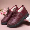 Populares Zapatos de Tela del Viejo Pekín, Botas de Nieve de Invierno, Impermeables, Antideslizantes, de Suela Blanda, Botas de Algodón de Superficie Suave, Zapatos de Algodón Cálidos para Personas de Mediana Edad y Mayores