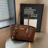 Bolso de Axila de Alta Gama para Mujer Vintage 2026 Nuevo Bolso de Hombro Versátil para Viajes Diarios Gran Capacidad Bolso de Mano