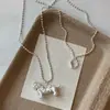 Colar com pingente de cachorro em laço de metal e cordão de couro, estilo fresco, doce e fofo, corrente para suéter com design único, acessório de nicho