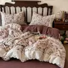 Juego de ropa de cama de doble capa de gasa con encaje francés, mezcla de lino y algodón engrosado para otoño e invierno, con funda nórdica de estilo retro adecuada para todas las estaciones.