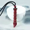 Mineral en bruto bajo contenido cinabrio Wenchang tallado en pluma Xianglong zhuangyuan pluma estudiante masculino femenino año de nacimiento collar al por mayor