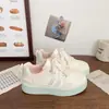 Moda Nueva para Niñas Primavera y Otoño Zapatos de Skate Suela Plana Versátiles Zapatos de Pan Zapatos Blancos Pequeños Lindos para Niños Zapatillas Deportivas