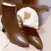 Botas de algodão estilo Nordeste, botinhas femininas, botas de corte justo, saltos agulha bico fino, saltos altos estilo Francês, forradas com fleece para aquecimento, sapatos femininos para outono e inverno, botas de neve
