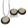 Collar Redondo y Pendientes de Metal Estilo Europeo y Americano, Cadena para Clavícula Versátil de Moda de Alta Gama para Mujer, Temperamento Exagerado, Accesorios de Lujo Ligero