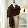 Bufanda de Mohair para Mujer, Estilo Coreano, Lujo Ligero, Tacto de Alta Gama, Chal Cálido a Cuadros para Otoño e Invierno, Calentador de Cuello Versátil para Pareja