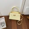 2026 Verano Nuevo Bolso Cruzado Casual de un Solo Hombro Textura Suelta de Moda Tendencia Nicho Alta Apariencia Bolso Cuadrado Pequeño