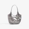 Bolsa de Ombro Prata para Axila Feminina Grande Capacidade Novo Estilo para o Dia a Dia Versátil Bolsa Cesta de Legumes de Alta Qualidade Portátil Bolsa de Ombro