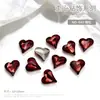 Acessórios para Nail Art: Strass com Base Pontuda, Strass Irregulares Brancos Transparentes em Formato de Coração, Strass Coloridos Grandes Irregulares em Formato de Coração, e Outros Acessórios de Decoração de Unhas Vestíveis com Formatos Únicos