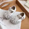 Sapatos de Princesa de Couro para Bebês 2026 Versátil Novo Elegante Primavera/Outono Strass Fogos de Artifício Mary Jane Sapatos Individuais Infantis