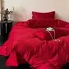 Juego de Cuatro Piezas de Algodón Peinado Jacquard de Lujo Ligero para Boda Festivo Rojo para Recién Casados Funda de Edredón Bordada Sábana Bajera Ropa de Cama