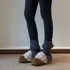 Chinelos de Algodão Estilo Birkenstock com Biqueira Redonda e Patinha de Gato Fofa para Mulheres, Modelo Novo 2026 com Adição de Lã para Ir ao Trabalho, Meio Chinelos Fechados que Aumentam a Altura