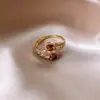 Anillo de Flor de Diamante Vintage de Segunda Mano Lujo Accesible Anillo para Dedo Índice de Gama Alta Estilo Palacio Retro Joyería de Mano al por Mayor para Mujeres