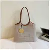 Bolso de Hombro Simple Retro Shuai Mi Home para Mujer Verano 2026 Nuevo Bolso de Axila Gran Capacidad Casual Vacaciones