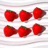 Juguete de Comida Simulada 3D Fresa Linda DIY Resina Funda para Teléfono Fresa Grande Resina Dibujos Animados Fruta Accesorios Mayoreo