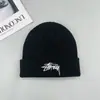 Gorros de Lana de Moda Hip-Hop Unisex Stussy Otoño e Invierno Bordado de Letras Moda Urbana Versátiles Gorros