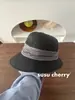 Vento de feriado ~ selvagem! Chapéu de Palha Elegante Japonês com Fita Respirável Chapéu de Pescador Feminino de Verão para Protetor Solar na Beira-Mar