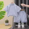 Traje Coreano de Manga Corta de Verano para Niños 2025 Nuevo Conjunto de Ropa Infantil de Dos Piezas Casual a Cuadros de Manga Corta