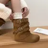 Botines cortos Boken retro versátiles de punta redonda para mujer, nuevo estilo otoño 2026, con hebilla de cinturón, botas de moda casual, cómodas, adelgazantes