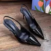 Tacones colección primavera 2026: Sandalias de tacón de aguja, punta cerrada, con diseño de una sola tira, charol, que exudan un aire sofisticado y elegante, zapatos planos de punta fina, corte bajo