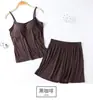 Venta al por mayor del fabricante Nuevo estilo Conjunto de camisola y shorts con almohadillas en el pecho, Sujetador integrado, Pantalones de cinco puntos, Pijama, Ropa de estar por casa, Se puede usar para salir