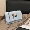 Bolso de Hombro de Mariposa de Alta Gama Estilo Coreano para Mujer 2025 Primavera y Verano Nuevo Elegante Bolso de Hombro con Cadena Bolso Cuadrado Pequeño Elegante