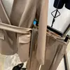 Nuevo Top de Traje Pequeño sin Cuello Simple para Mujer de Principios de Otoño Moda Casual Traje Pequeño Estilo Minimalista Traje de Lana con Cordones