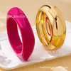 Dois Conjuntos de Pulseiras Femininas Grandes, Simples e Brilhantes para Camadas da Moda