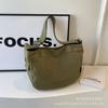 Bolsa Pequeña de Lona Casual para Mujer 2026 Nuevo Estilo de Moda con Logo Intercambiable, Bolso de Hombro de Gran Capacidad a la Moda, Bolso Cruzado Popular