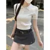 Verão 2026 Gola Polo Curta Estilo Old Money Tricô Canelado Manga Curta Feminino Versão Coreana Redutor de Idade Top Curto Camiseta