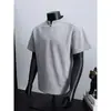 Camiseta masculina de manga curta com meio zíper, estilo americano verão 2026, marca trendy cleanfit, top simples de modelagem solta