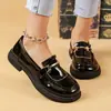 Nuevos Mocasines de Mujer Talla Grande Otoño 2026 con Suelas Gruesas y Hebillas Metálicas, Zapatos Pequeños de Cuero Versátiles de Punta Redonda para Mujer al por Mayor