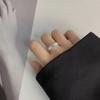 Anillo de línea retro pequeño de estilo genial para mujer, simple, popular en Instagram, personalidad de celebridad de internet, temperamento combinable, anillo de moda