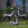 Esculturas Grandes de Acero Inoxidable, Estructuras de Acero tipo Serpentina de Forma Especial, Fabricante Directo de Ornamentos Metálicos, Esculturas para Paisajismo, Centros Comerciales y Ciudades