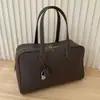 Versão de Alta Definição da Bolsa Victoriana Medieval de Couro Bovino de Primeira Camada Bolsa de Boliche Bolsa de Ombro Sacola Tote Bolsa de Viagem de Grande Capacidade