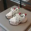 Zapatos Deportivos de Malla Transpirable para Niños 2026 Modelo Nuevo Primavera y Otoño Tenis Casuales para Niños y Niñas Zapatos Ligeros Antideslizantes para Correr