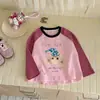 Camiseta Térmica Manga Longa para Meninas, Camiseta Básica para Bebê, Novo Modelo Primavera e Outono 2026, Estilo Coreano Gola Redonda com Design Color Block para Crianças Pequenas