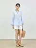 Camisa Branca Exquisita com Bordado Floral Vazado Estilo Sul da França para Mulheres Primavera e Outono 2026 Gola Redonda Mangas Bufantes Blusa Elegante Versátil