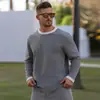 Outono e Inverno Amazon Tops Masculinos Europeus e Americanos Camiseta Manga Longa Gola Redonda Costura em Cor Contrastante Malha Aveludada Moda Roupas Masculinas